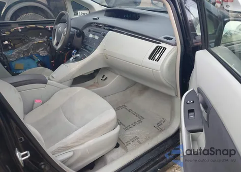 2011 Toyota Prius Three from USA, damaged, VIN JTDKN3DU6B5361067